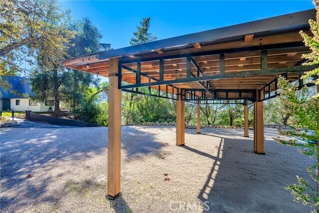 Building Photo - 24301 Sylvan Glen Rd