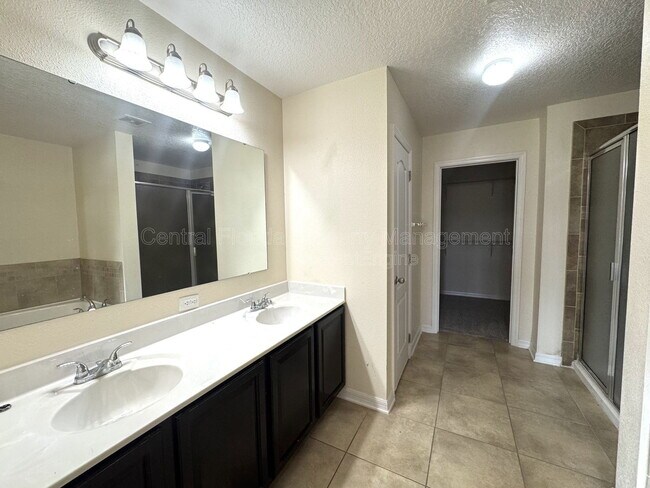 Building Photo - 2851 Moonstone Bend