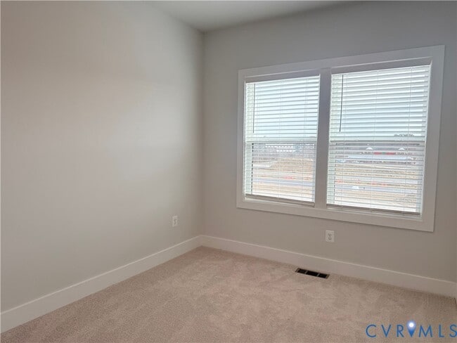 Building Photo - 9440 Alquist St