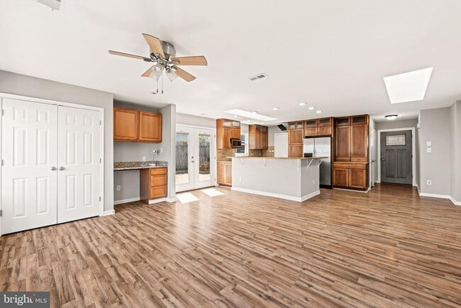 Building Photo - 8635 Old Mt Vernon Rd