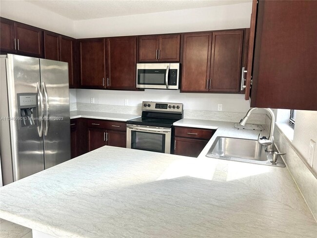 Building Photo - 246 NE 208th Ter