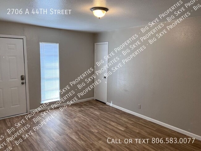 Building Photo - 2706 44th St