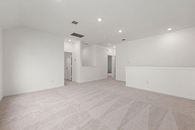 Building Photo - 6411 Symphony Wave Dr
