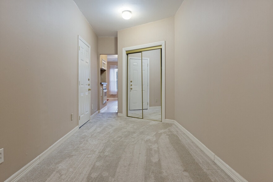 Building Photo - 4110 Woodhead St
