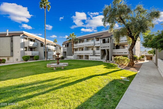 Building Photo - 1331 W Baseline Rd