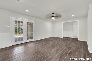 Building Photo - 129 Young W