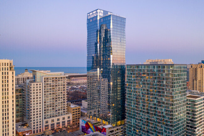 Building Photo - Arrive Michigan Avenue