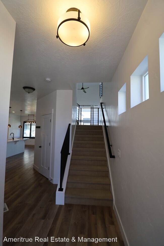 Building Photo - 3 br, 2.5 bath House - 1797 N 3780 W