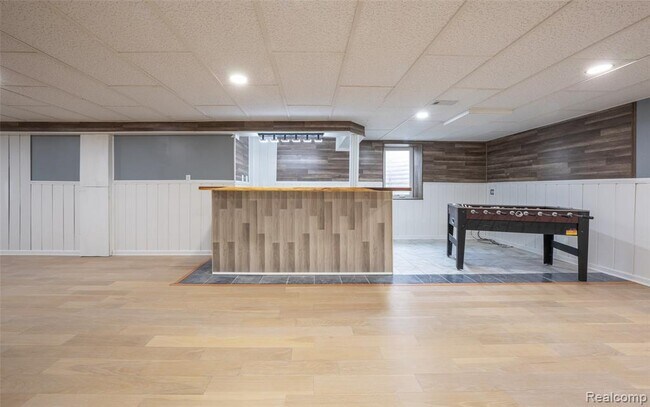 Building Photo - 49184 Gracechurch Rd