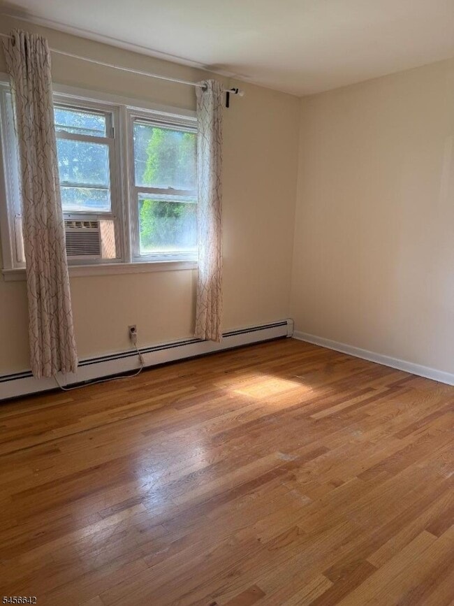 Building Photo - 403 Longview Ct