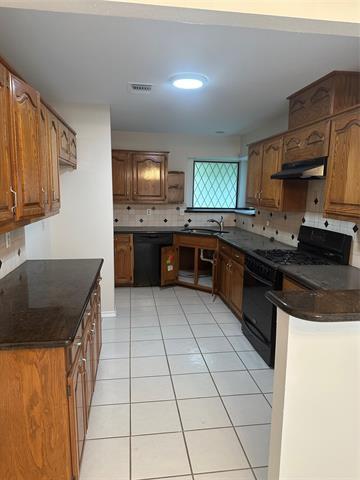 Building Photo - 2514 Pebblestone Dr
