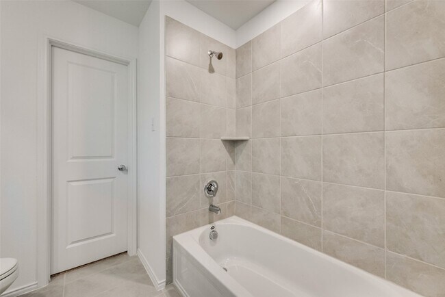 Building Photo - 6112 Determine Ln