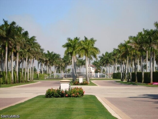 Building Photo - 10541 Marino Pointe Drive