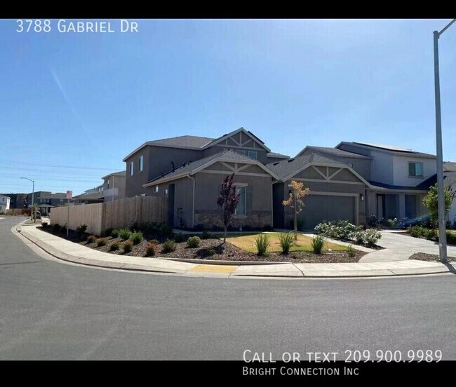 Building Photo - 3788 Gabriel Dr