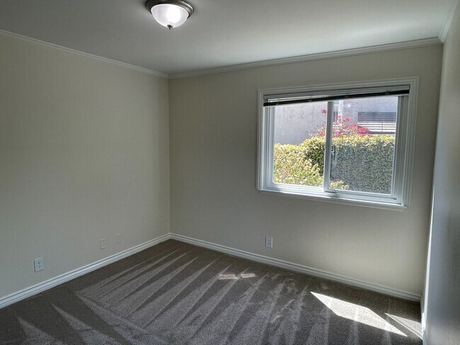 Building Photo - 3246 Medicine Bow Ct