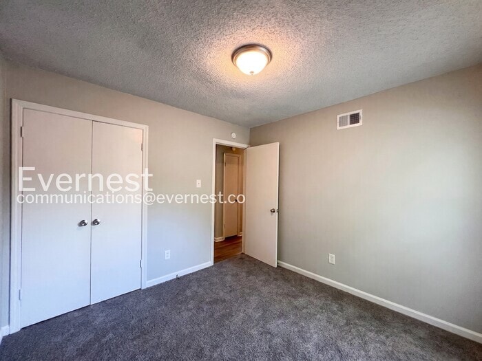 Building Photo - 5099 Corkwood Dr