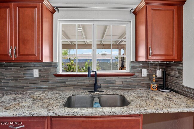 Building Photo - 3629 E Winchcomb Dr