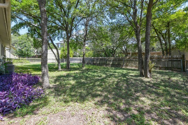 Building Photo - 12603 Teague Trail