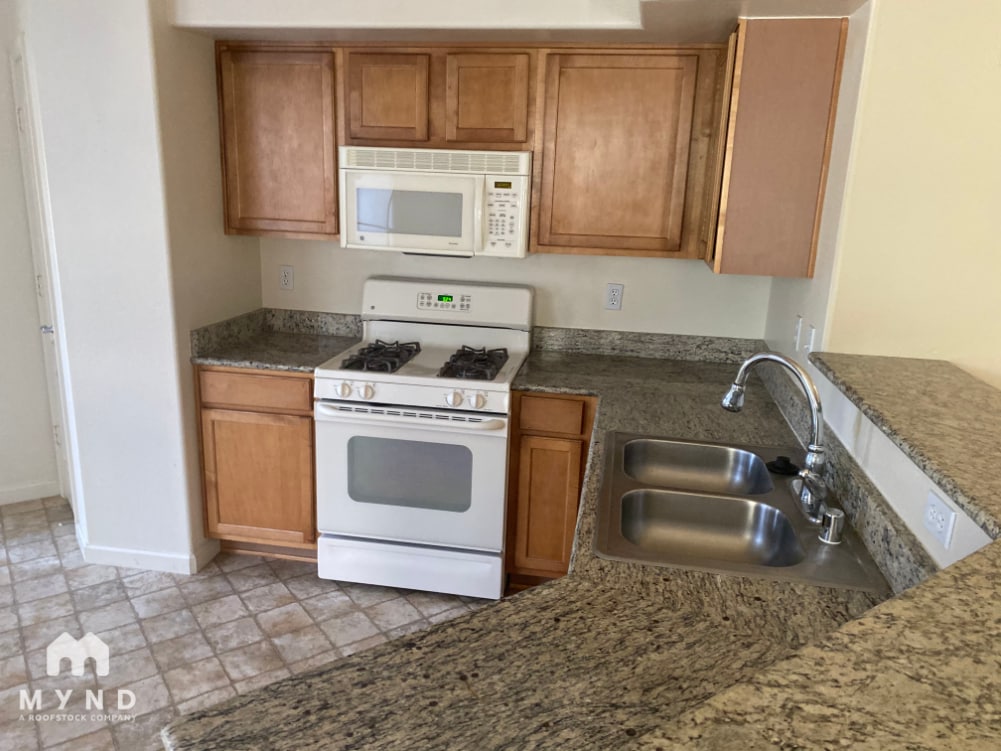 Building Photo - 9050 Double R Blvd