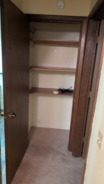 Building Photo - 2201 Romig Pl