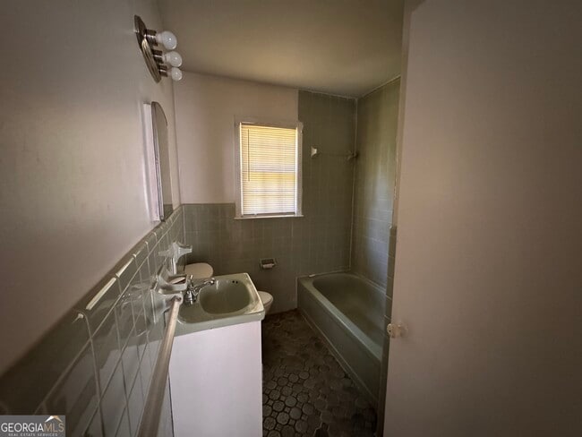 Building Photo - 5771 Satterfield Dr