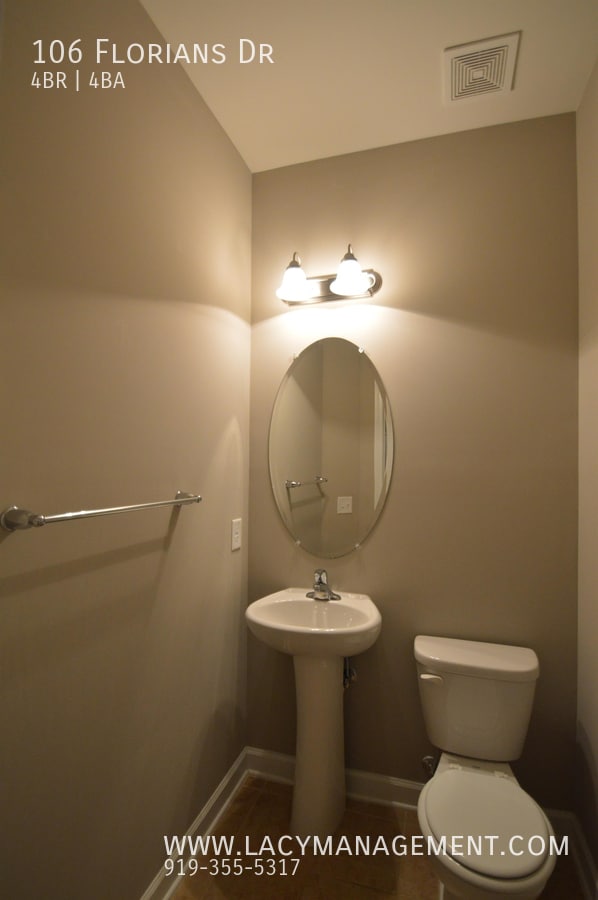 Building Photo - 106 Florians Dr