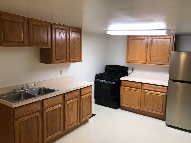 Building Photo - 115 Market St