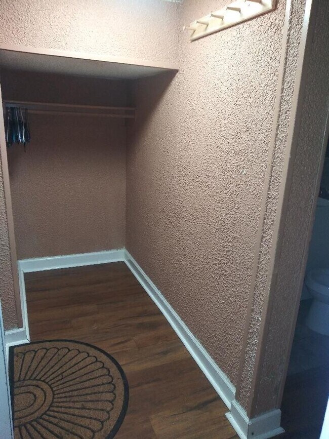 Building Photo - Chatham Properties LLC II