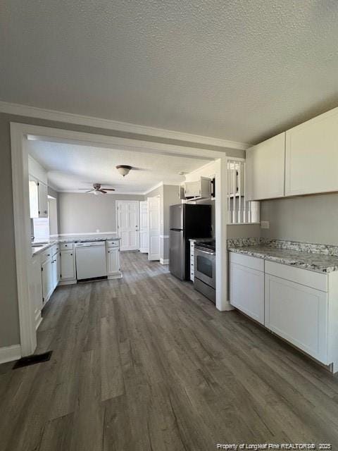 Building Photo - 5904 Lake Terrace Ct