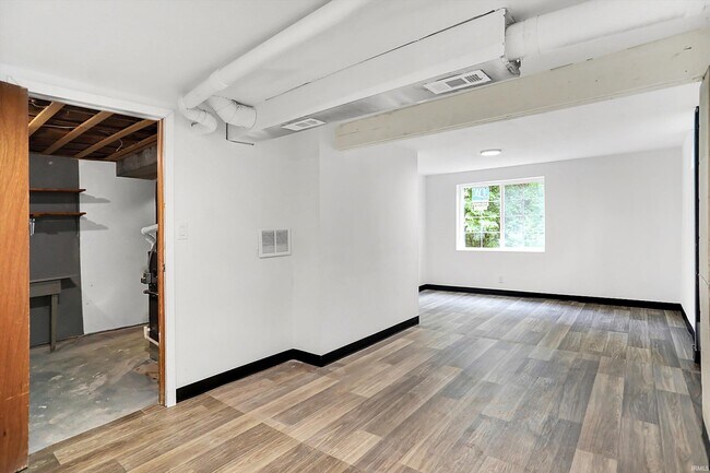 Building Photo - 2810 Limestone Dr