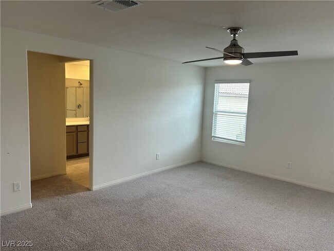 Building Photo - 4172 Scarlet Cob Ave