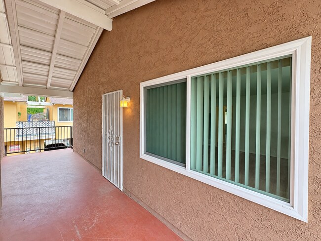 Building Photo - 2164-2164 Via Robles