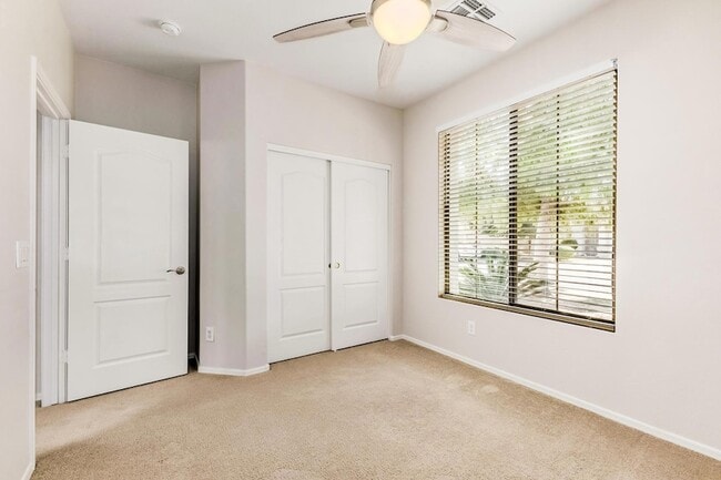 Building Photo - 3494 E Hampton Ln