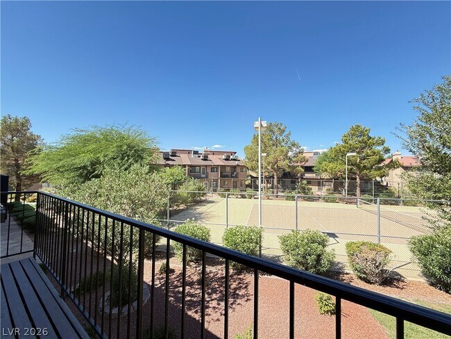 Building Photo - 4025 Delos Dr