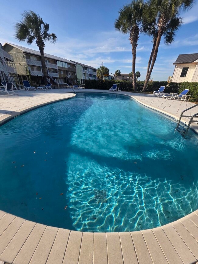 Building Photo - 207 Cain Rd