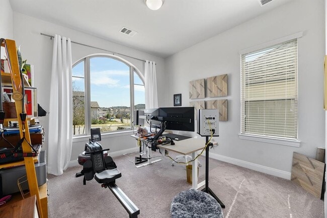 Building Photo - 304 Gulfton St