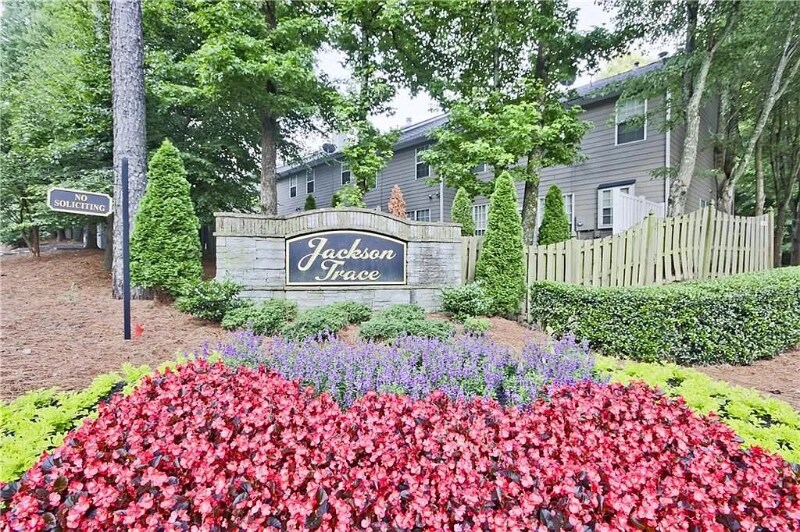 Primary Photo - 1655 Jackson Way