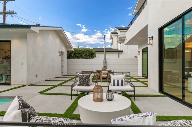 Building Photo - 4532 Katherine Ave