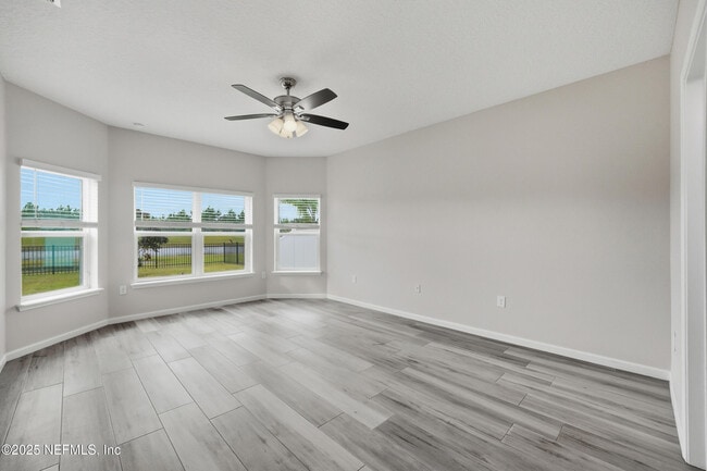 Building Photo - 187 S Coopers Hawk Way