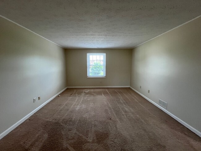 Building Photo - 7271 Beacon Hill Dr