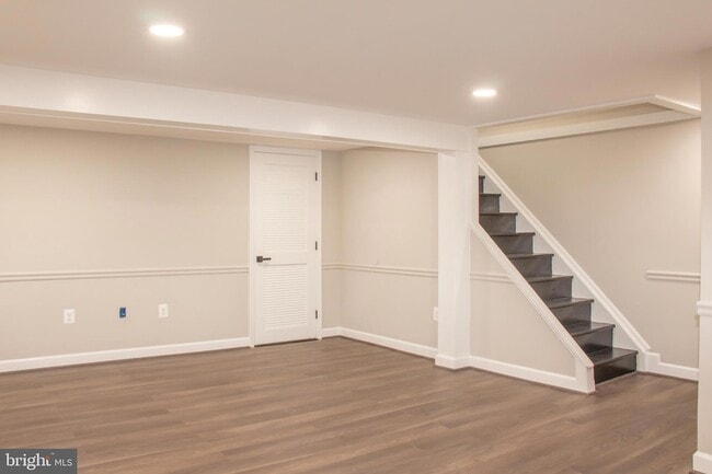 Building Photo - 2811 Mosby St
