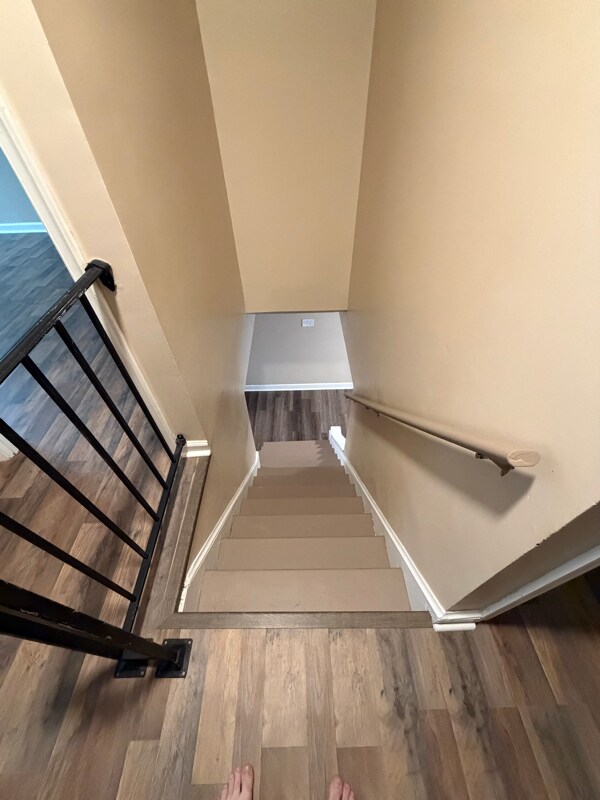 Building Photo - 10813 Daisy Ct