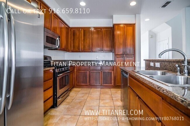 Building Photo - 11737 Brook Valley Way