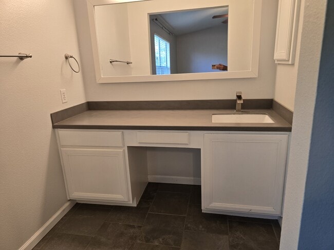 Building Photo - 7914 Galaway Bay