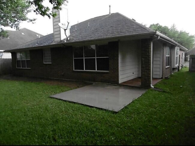 Building Photo - 1106 Kerri Ct
