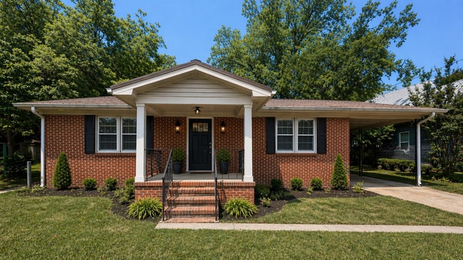 Building Photo - 1021 Old Bishop Rd