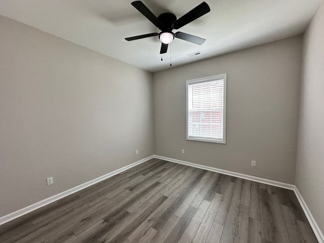 Building Photo - Exclusively Offered By Muse Realty, LLC