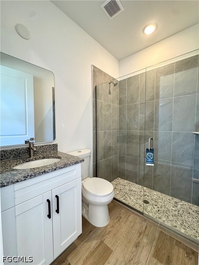 Building Photo - 2914 SW 5th St