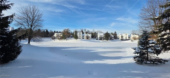 Building Photo - 6667 Hidden Lake Trail