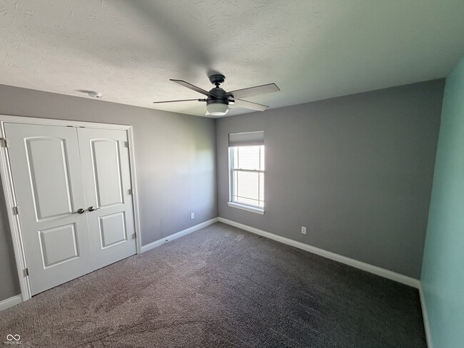 Building Photo - 357 Indigo St